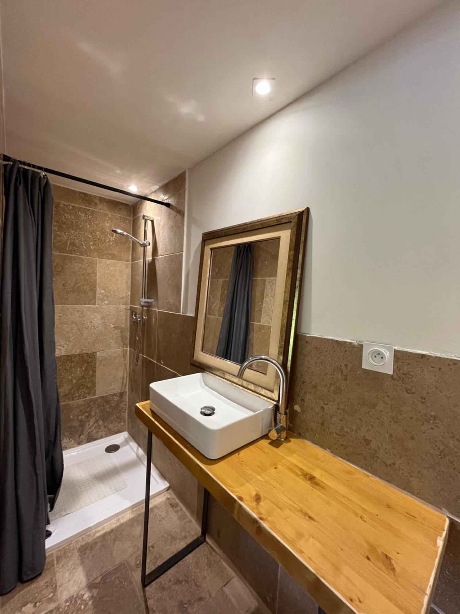 Pierrange Apartment Grillon Exterior foto